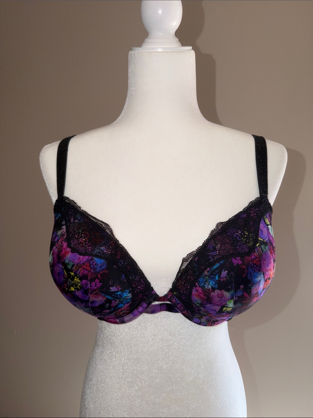 Victoria's Secret Black Floral Lace Push-Up Bra with Multicolor Flowers